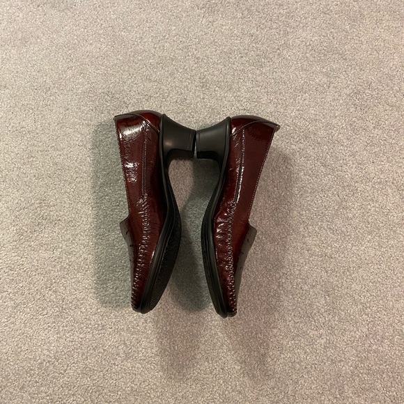 SAS Sonyo Bordo Slip-On Heel - Picture 7 of 13
